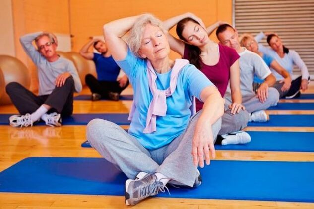 Exercises for the treatment of arthrosis are selected individually by a doctor and a physiotherapist.